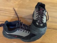 Nike ACG Trekking Schuhe Gr. 44 neuwertig Nordrhein-Westfalen - Kreuztal Vorschau