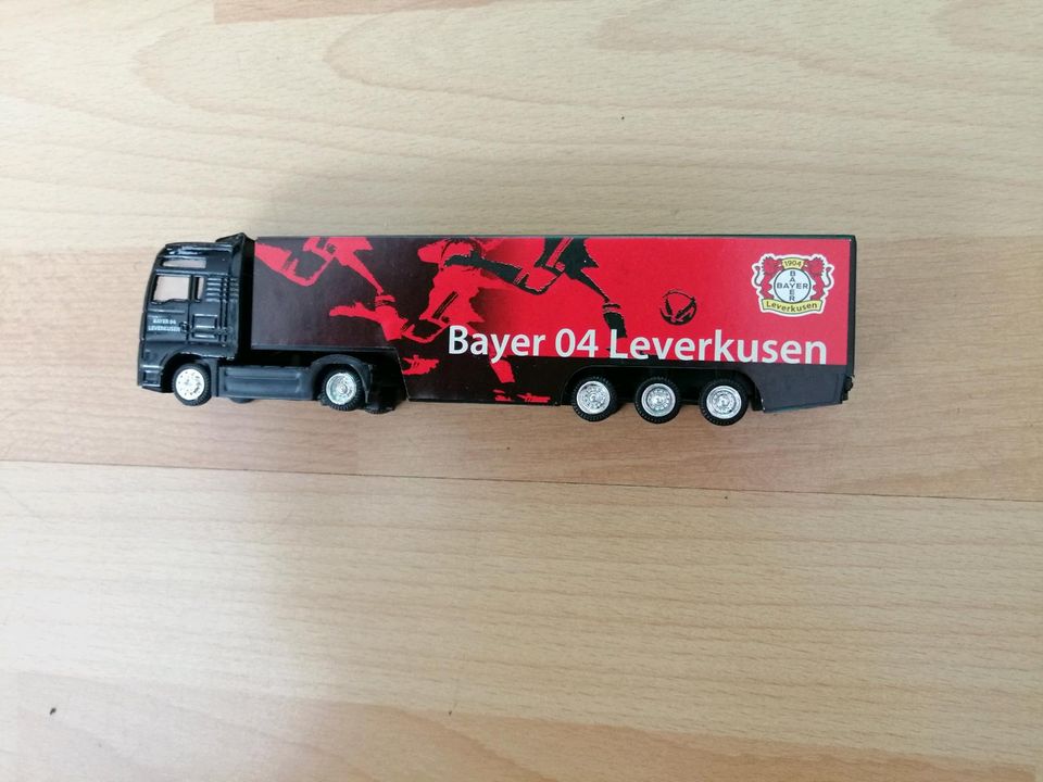 Modell Lastwagen Bayer 04 Leverkusen in Stuttgart