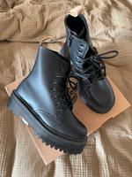 Dr. Martens 37 Jadon 2 schwarz veganes leder Bayern - Hilpoltstein Vorschau