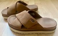 UGG Sandale Chestnut Größe 40 Goldenstar Cross Slide Damen Wiesbaden - Delkenheim Vorschau