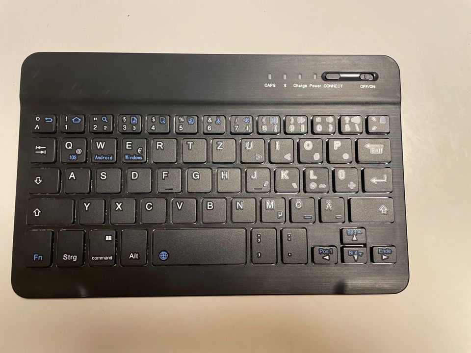 Wireless Tablet Tastatur 7 Zoll in Friedrichshafen