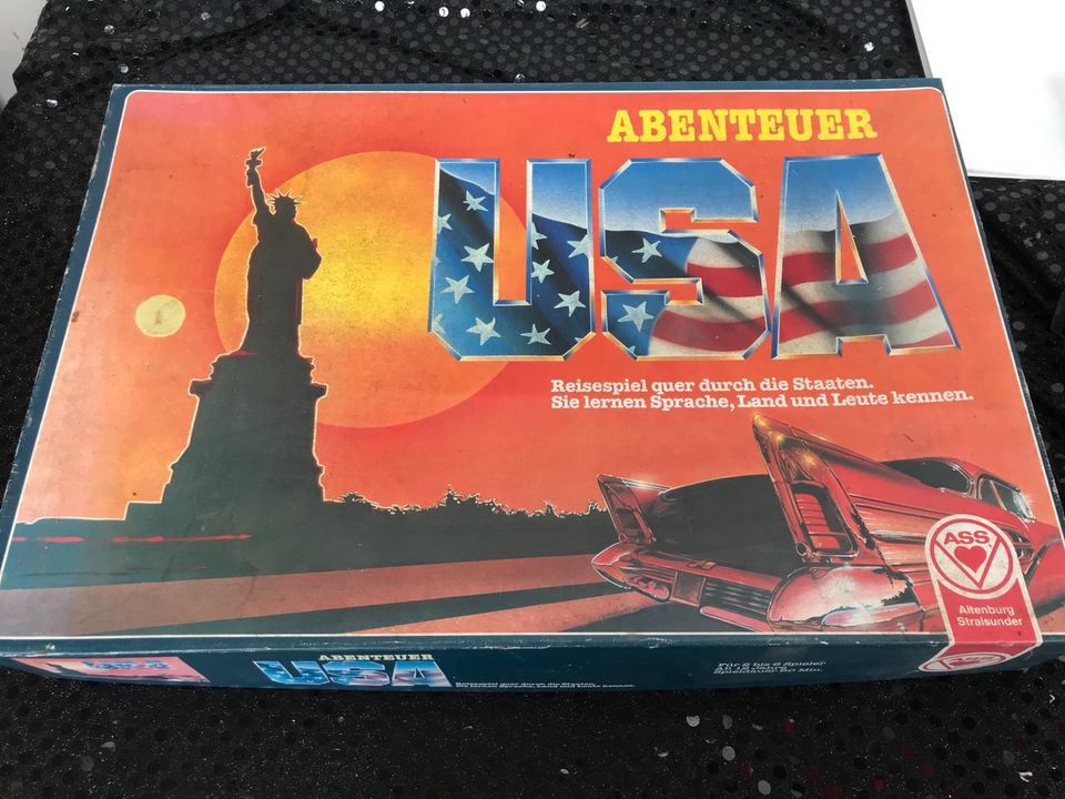 Altes Spiel USA Originalverpackung in Korschenbroich