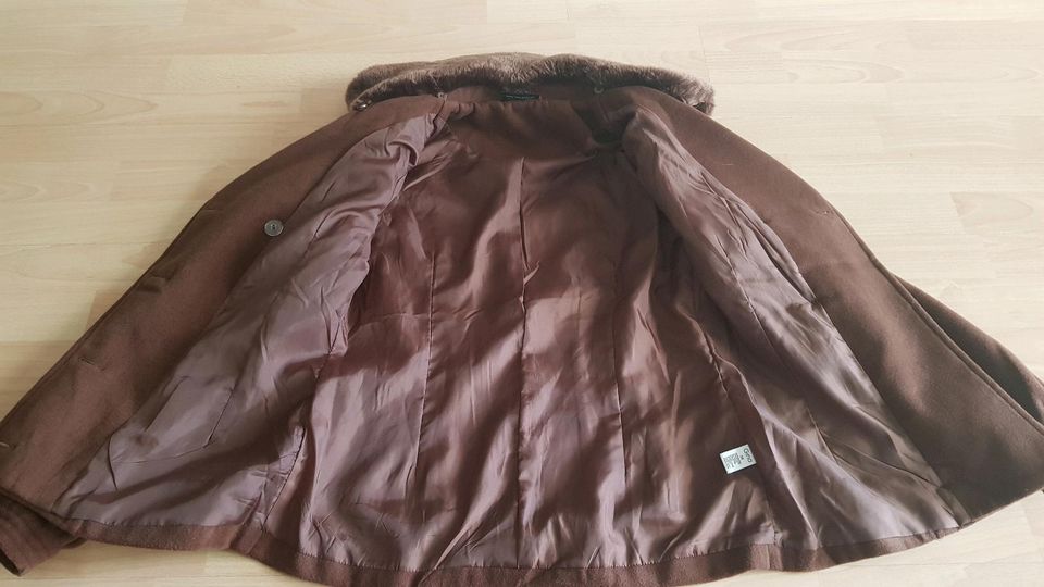 Mantel, Jacke, Kurzmantel braun, Größe 36, neu in Wassenberg