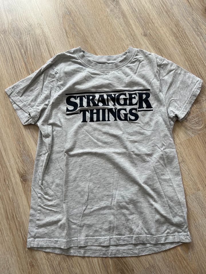 Stranger Things T-Shirt Damen XS in Großefehn