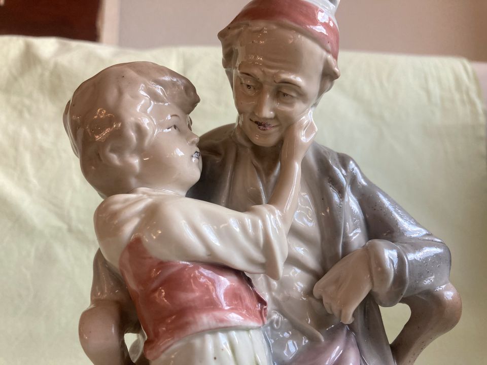 Lladro Porzellanfigur "Opa und Enkel" in Hamburg