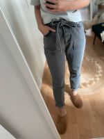 YAYA JEANS high waist grau s/m 38 mit Band Mom Jeans Frankfurt am Main - Nordend Vorschau