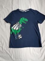 HM T-Shirt Gr 134/140 Dino Fußball Hannover - Vahrenwald-List Vorschau