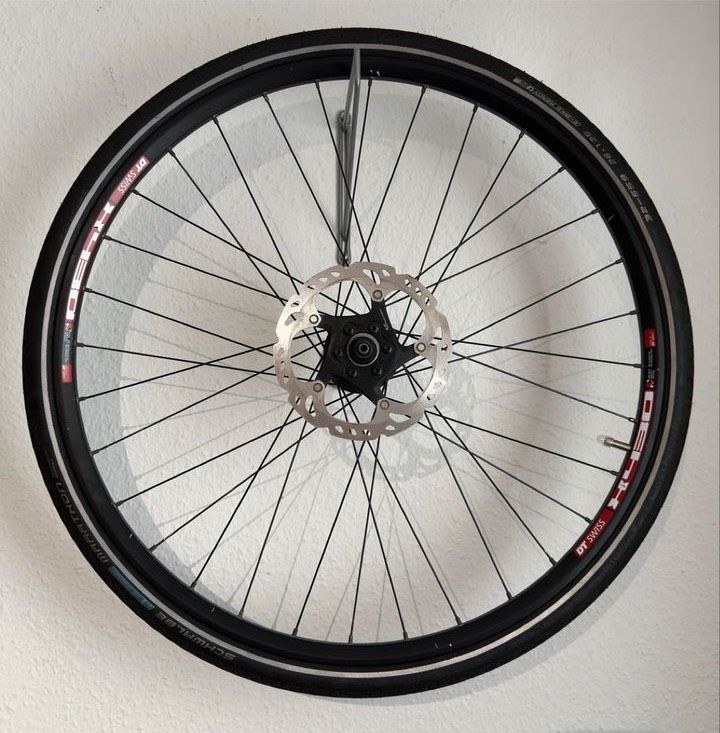 Hinterrad 26“ Shimano XT/DT Swiss X430, XT Disc & Reifen in Erlangen