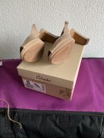 Clarks Peeptoe glänzend Hessen - Groß-Gerau Vorschau