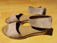 Gabor Sandalette taupe Leder Gr. 39 Buchholz-Kleefeld - Hannover Groß Buchholz Vorschau
