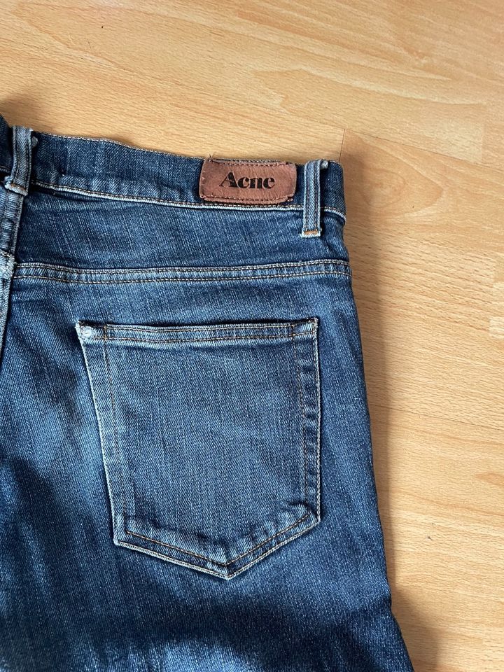 Acne Jeans 32w, 34 l in Hamburg