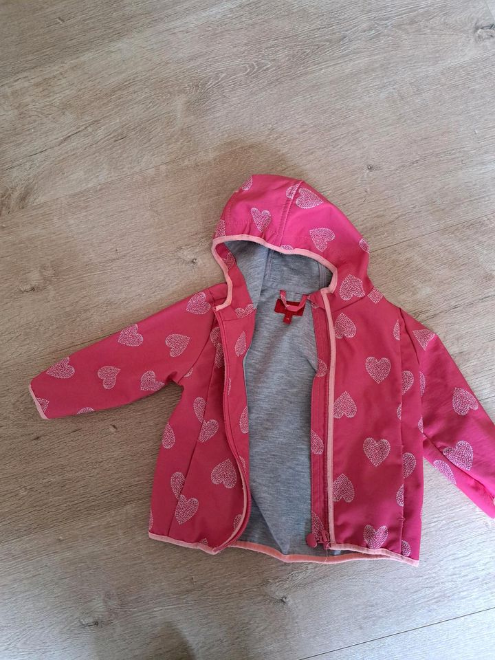 Softshelljacke S.Oliver in Hessen - Schotten | Babykleidung Größe 74 kaufen  | eBay Kleinanzeigen ist jetzt Kleinanzeigen