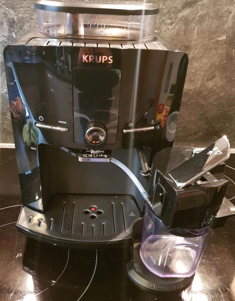 Krups EA829 Latt' Espress in Nordrhein-Westfalen - Schloß Holte-Stukenbrock  | Kaffeemaschine & Espressomaschine gebraucht kaufen | eBay Kleinanzeigen  ist jetzt Kleinanzeigen