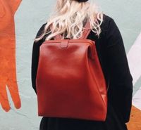 RR Leather Rucksack rot groß Handarbeit w. Neu NP.: 220,- Bayern - Fürth Vorschau