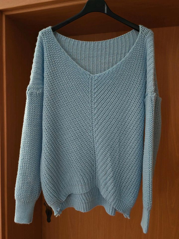 Pullover neu gr. 40/42 zusammen 20 euro ‼️‼️‼️ in Bernburg (Saale)