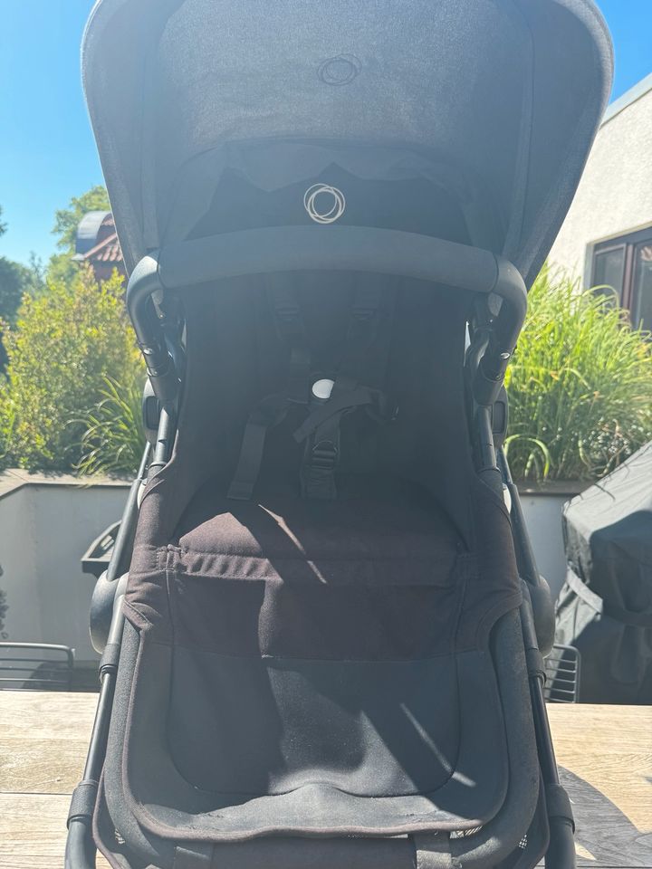 Bugaboo Buffalo grau schwarz Kinderwagen und Babywanne in Berlin