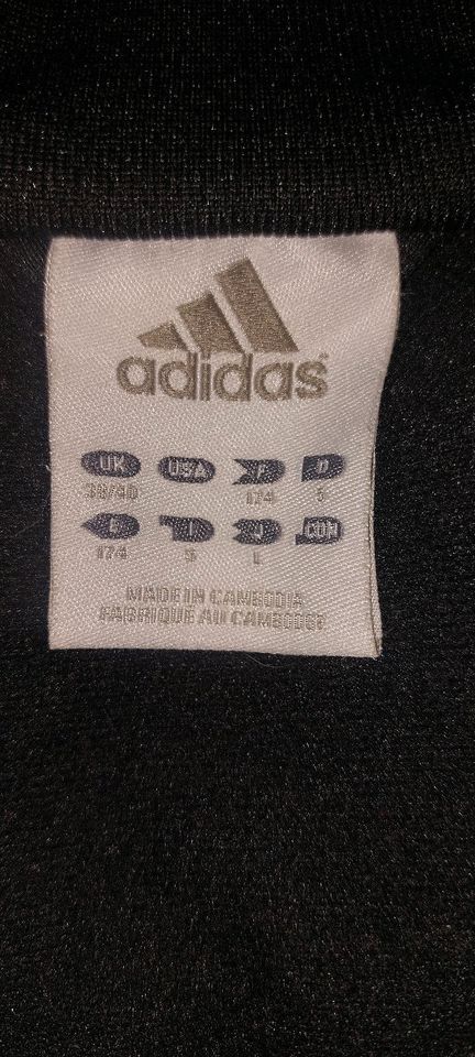 Adidas Jogging Anzug in Reinstedt