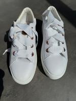 weiße Sneaker, Tom Tailor, Gr 42 Nordrhein-Westfalen - Gütersloh Vorschau