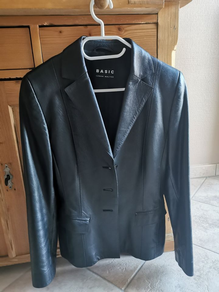 Leder Walter Basic Lederjacke schwarz Gr. 36 in Nordrhein-Westfalen -  Pulheim | eBay Kleinanzeigen ist jetzt Kleinanzeigen