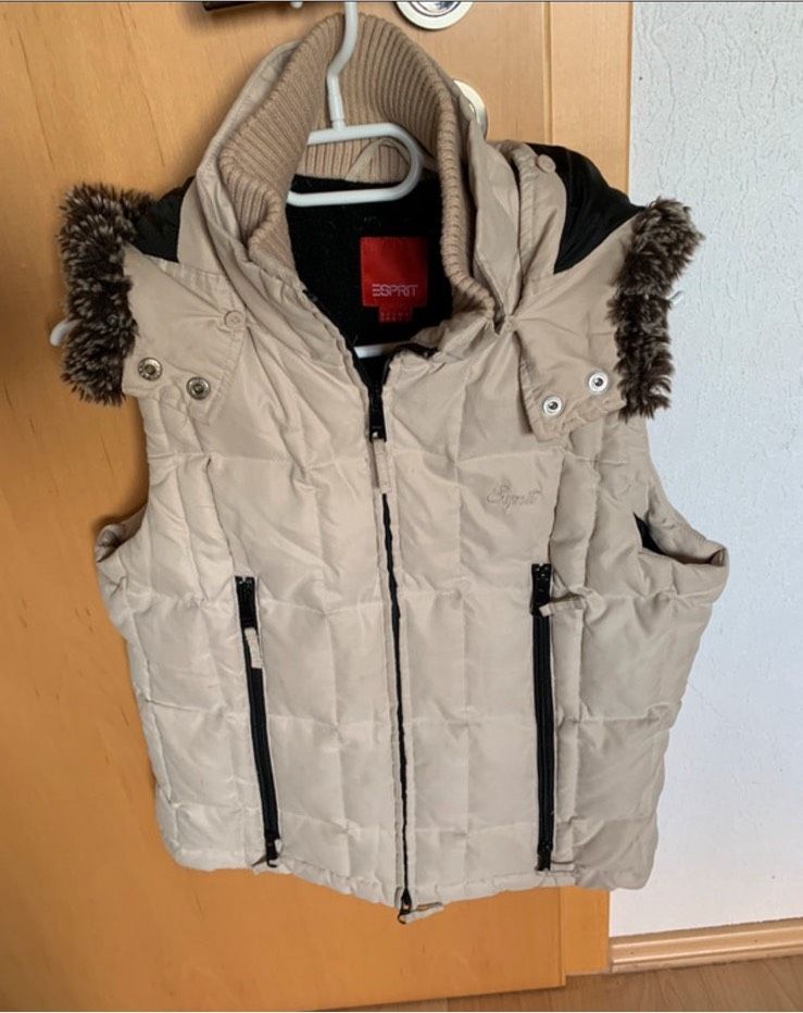 Weste mit Kapuze Jacke Esprit in Dillingen (Donau)