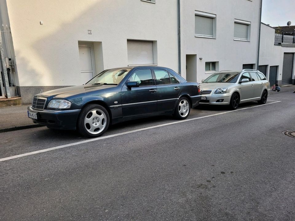 MERCEDES C240 ELEGANCE AUTOMATIK in Stolberg (Rhld)