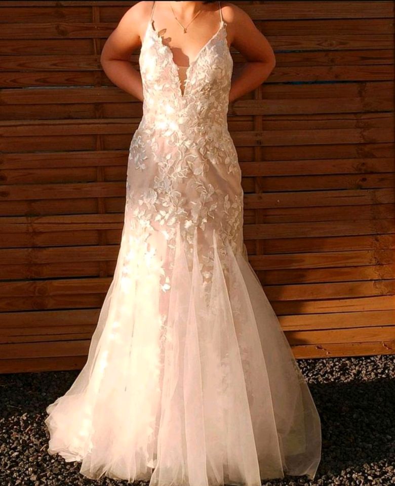 Brautkleid Hochzeitskleid Meerjungfrau in Rust
