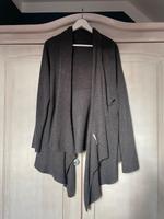 Graue Strickjacke von Yessica, Gr. XL *sehr guter Zustand* Niedersachsen - Hage Vorschau