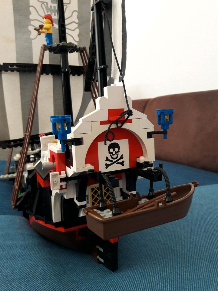 LEGO 6286 Piratenschiff, „Skull’s Eye Schooner, von 1993 in Leipzig