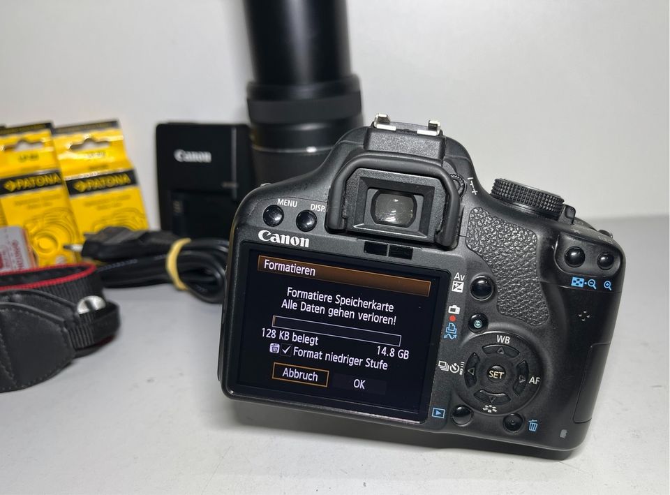 Canon EOS 500D mit Zubehör in Gevelsberg