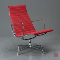 Vitra Eames Aluminium chair EA 115 Lounge Sessel Bürostuhl Rot Bayern - Würzburg Vorschau