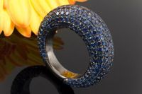 Saphir Ring Blau Imposant Besetzt Farbintensiv in 750er Gold Nordrhein-Westfalen - Wegberg Vorschau