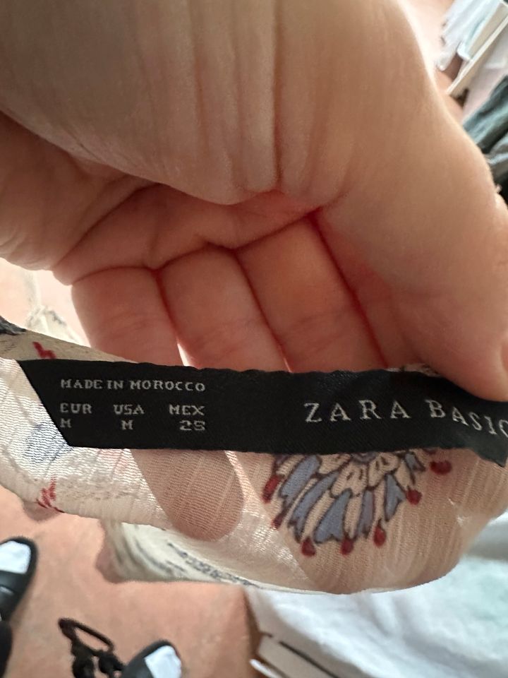 Zara, Shirt, Bluse, Top, Tanktop, weiß boho Muster Gr. M  - 1 in Düsseldorf