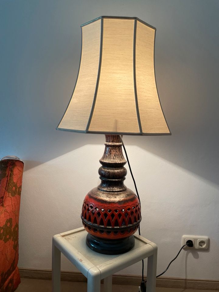 Vintage Stehlampe Lampe 70er Jahre Keramikfuß in München