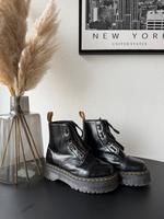 Dr. Martens Plateaustiefelette schwarz-glänzend Bayern - Insingen Vorschau