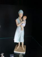 AK Kaiser Porzellan Figur Frau mit Baby Nr. 797 Bayern - Hof (Saale) Vorschau