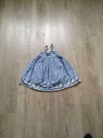 H&m Jeans-kleid Kleidchen Gr 110 gesmokt Stickerei Nordrhein-Westfalen - Rietberg Vorschau