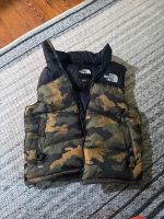 The North Face - Nuptse Weste - Camouflage - M Berlin - Charlottenburg Vorschau