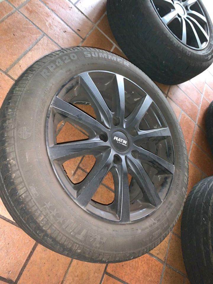 BMW Sommerreifen 205/55 R 16 auf Felgen in Villingen-Schwenningen