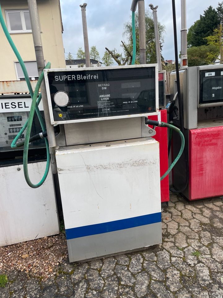 Tanksäule Tankstelle in Hargesheim