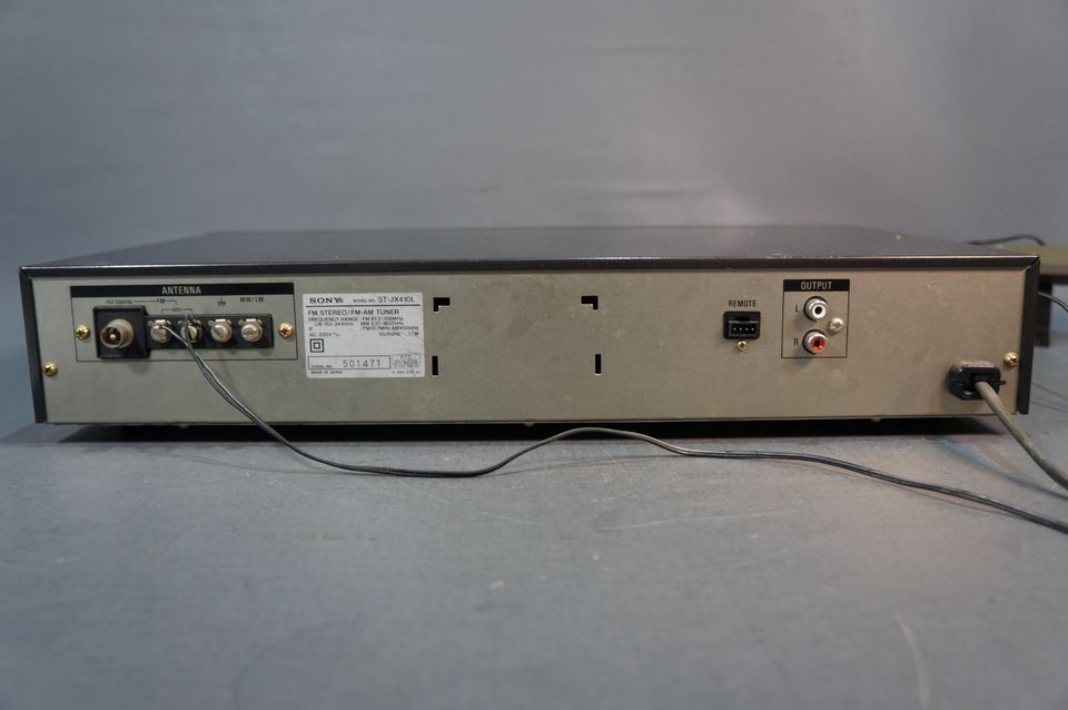 SonST-JX410L FM-AM Tuner + Wave Catcher Antenne in Düsseldorf