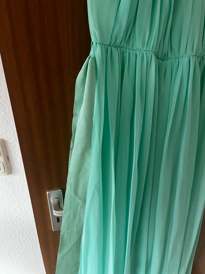 Abendkleid, Maxikleid, Ballkleid, Sommerkleid. Farbe mintgrün in Köln