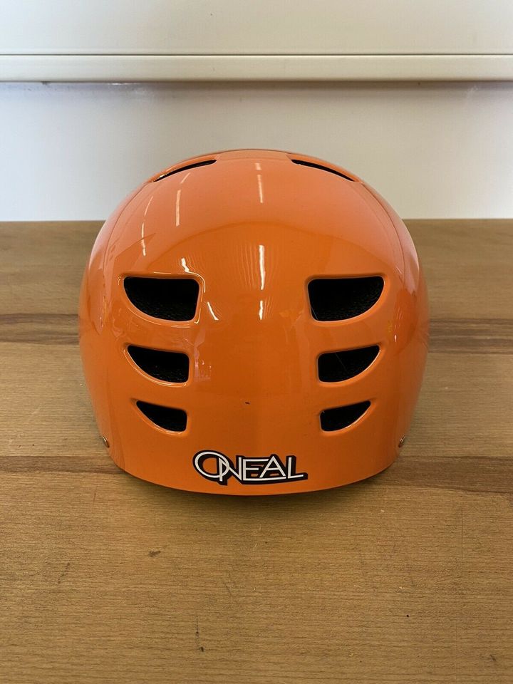 BMX Fahrrad Downhill Helm Oneal verschiedene Größen top neu in Neuching