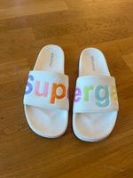 Superga Schlappen 40 in weiß, Slipper, Sandalen weiß München - Bogenhausen Vorschau