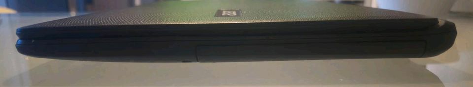 Acer ES1 531 15.6 zoll mit SSD Festplatte in Essen