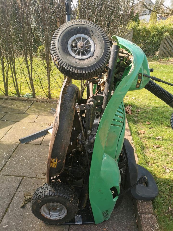 Reparatur Rasenmäher Mähtraktor Traktor in Paderborn