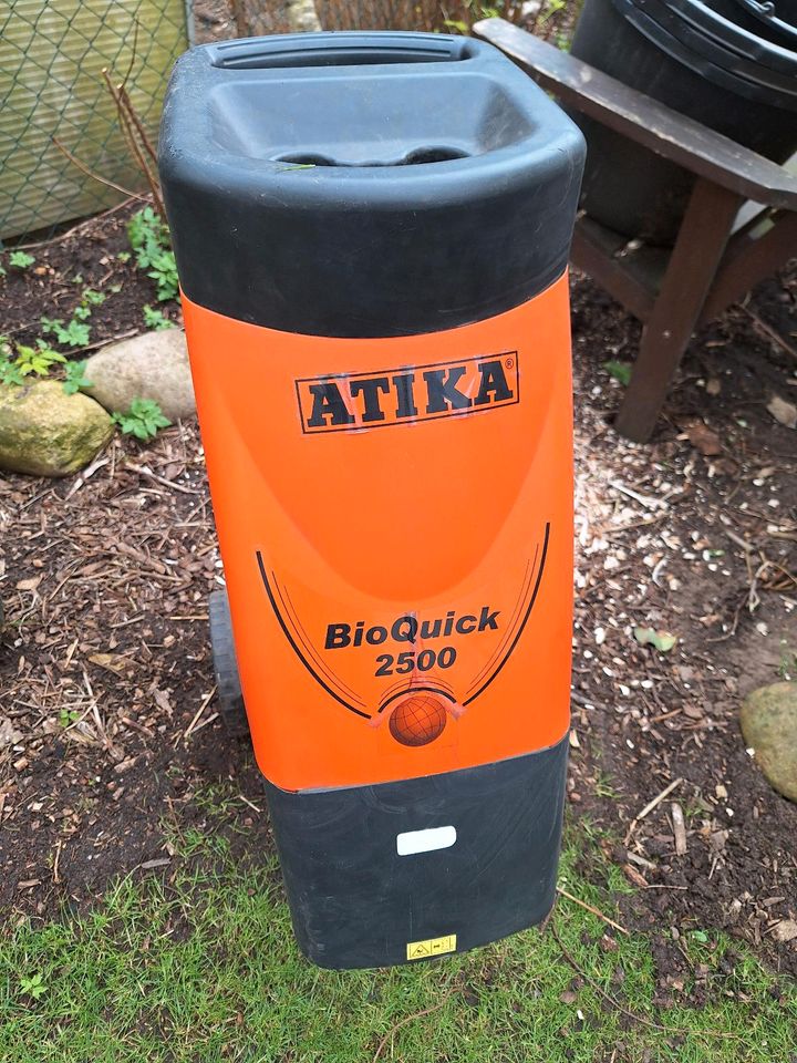 Häcksler Atika Bio Quick 2500 in Bad Bramstedt