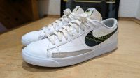 Nike Blazer Low 42.5 White black volt Nordrhein-Westfalen - Castrop-Rauxel Vorschau