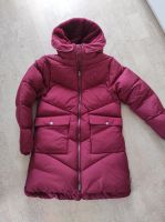 Tommy Hilfiger Winter Jacke Gr. 176 rot NEU Bayern - Ludwigschorgast Vorschau