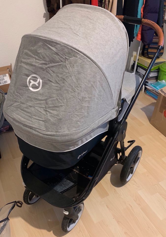 Kinderwagen Cybex Gold in Hamburg