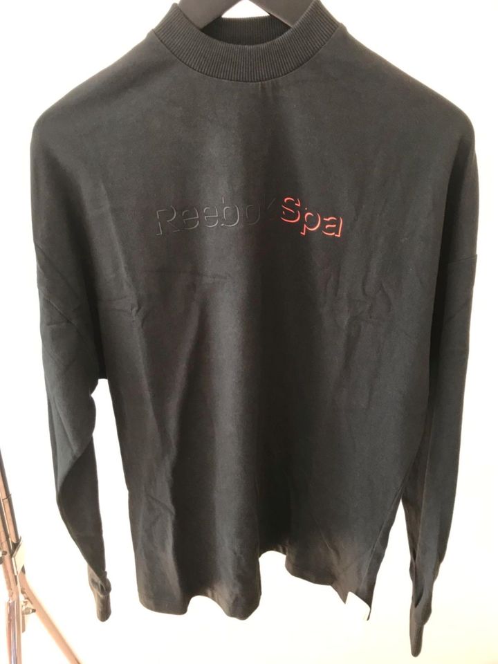 REEBOK SPA LONGSLEEVE SHIRT - NEU! in Berlin